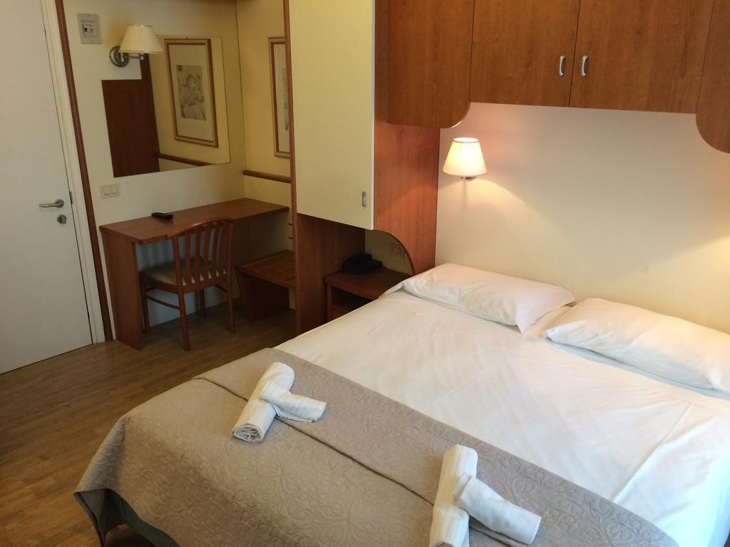 Hotel Stella D'Oro Lido di Jesolo Habitación foto